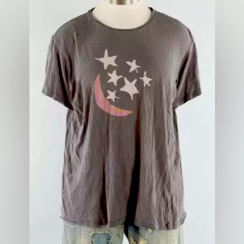 Magnolia Pearl. To the stars and back tee-Ozzy